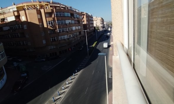 Revente - Apartment -
Torrevieja