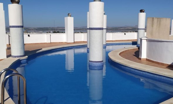 Revente - Apartment -
Torrevieja