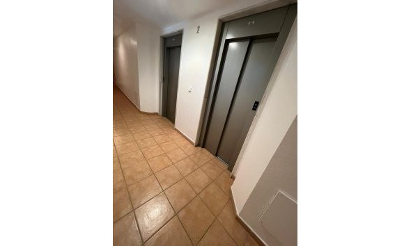 Resale - Apartment -
Torrevieja - Aguas Nuevas