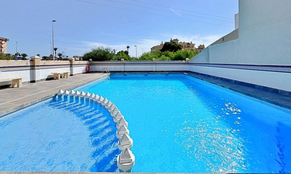 Resale - Apartment -
Orihuela Costa - Costa Blanca