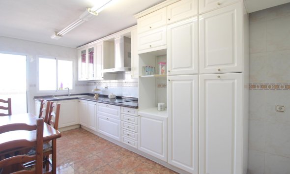 Resale - Apartment -
Torrevieja