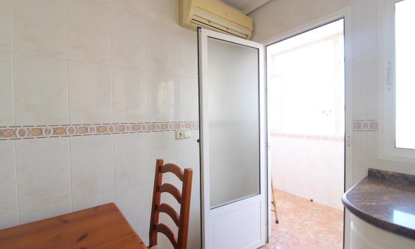 Resale - Apartment -
Torrevieja