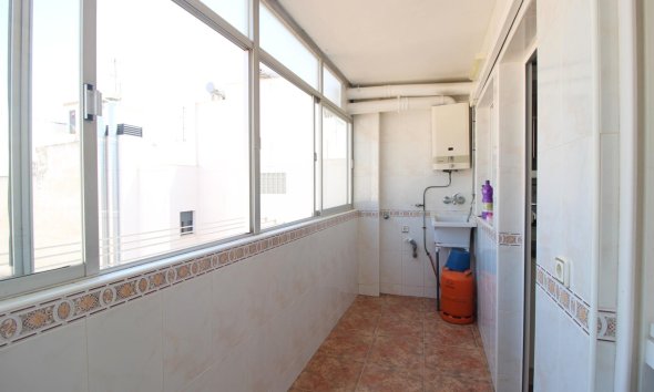 Resale - Apartment -
Torrevieja