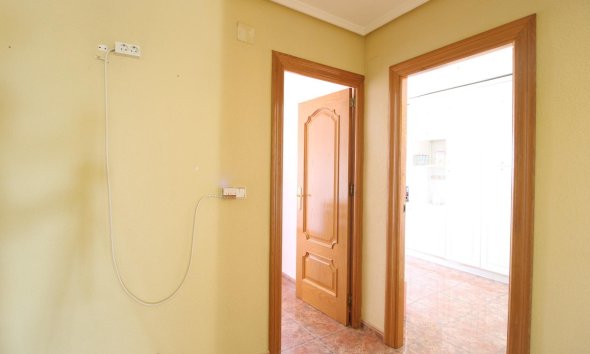 Resale - Apartment -
Torrevieja