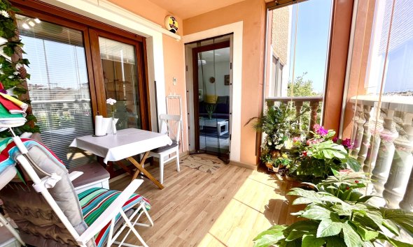 Revente - Apartment -
Villamartin - Costa Blanca