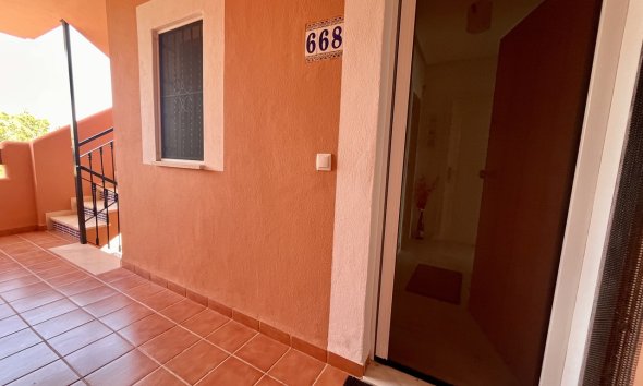 Revente - Apartment -
Villamartin - Costa Blanca