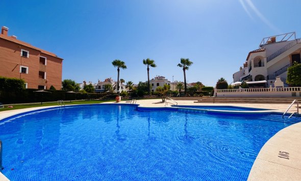 Revente - Apartment -
Villamartin - Costa Blanca