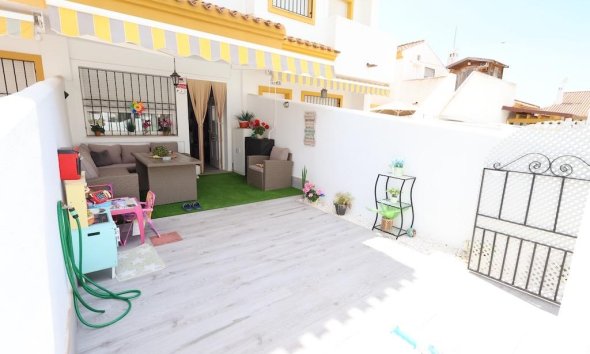 Resale - Duplex -
Pilar de la Horadada - Costa Blanca