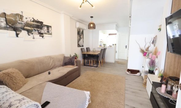 Resale - Duplex -
Pilar de la Horadada - Costa Blanca