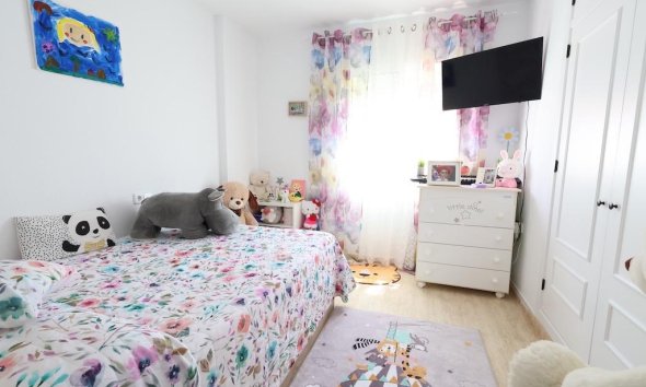 Resale - Duplex -
Pilar de la Horadada - Costa Blanca