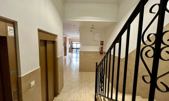 Revente - Apartment -
Torrevieja - Costa Blanca