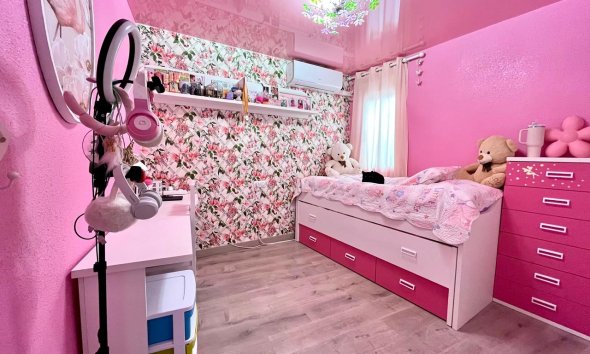 Revente - Apartment -
Torrevieja - Costa Blanca