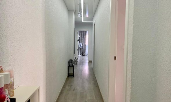 Revente - Apartment -
Torrevieja - Costa Blanca