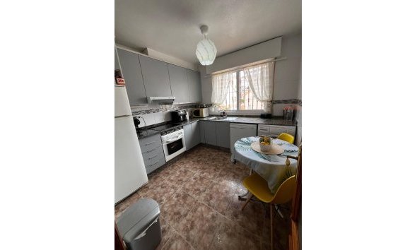 Reventa - Town House Penthouse -
Torrevieja - La Florida