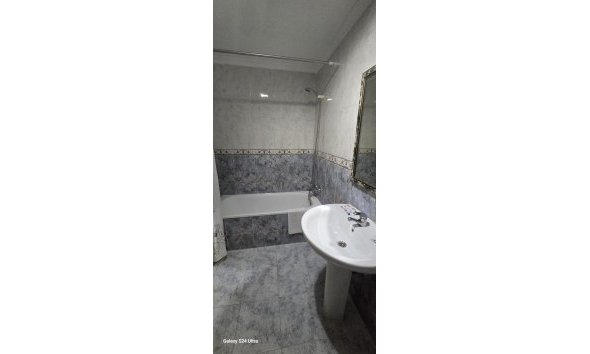 Revente - Apartment -
Torrevieja