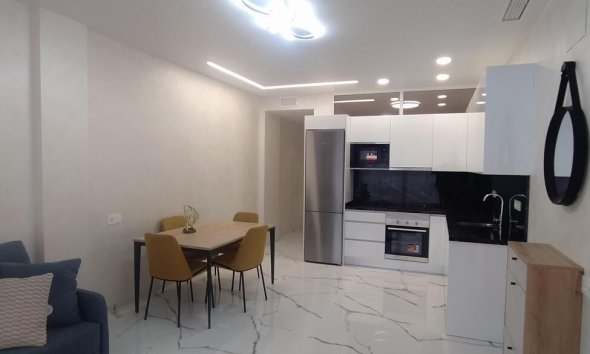 Resale - Apartment -
Torrevieja - Playa del Cura