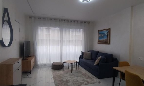 Resale - Apartment -
Torrevieja - Playa del Cura