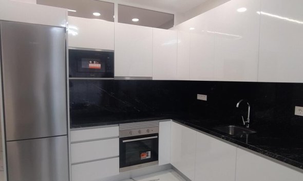 Resale - Apartment -
Torrevieja - Playa del Cura