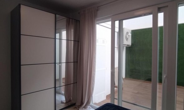 Resale - Apartment -
Torrevieja - Playa del Cura