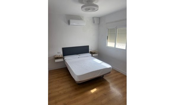 Resale - Town House -
Torrevieja - La Siesta - El Salado - Torreta