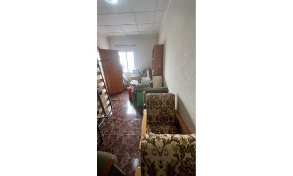 Reventa - Town House -
Torrevieja - Estacion De Autobuses