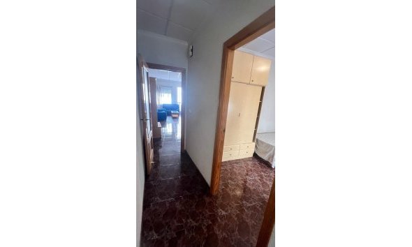 Reventa - Town House -
Torrevieja - Estacion De Autobuses