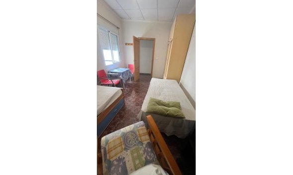 Reventa - Town House -
Torrevieja - Estacion De Autobuses