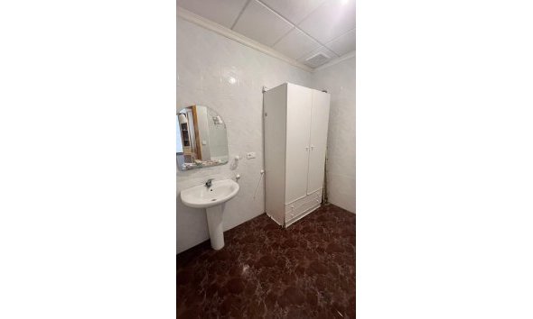 Reventa - Town House -
Torrevieja - Estacion De Autobuses