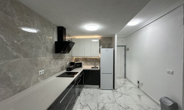 Reventa - Apartment -
Torrevieja - Costa Blanca