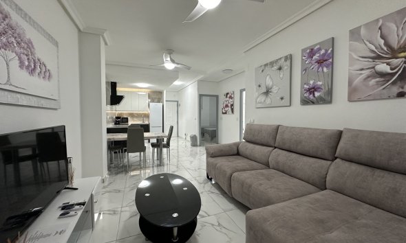 Reventa - Apartment -
Torrevieja - Costa Blanca