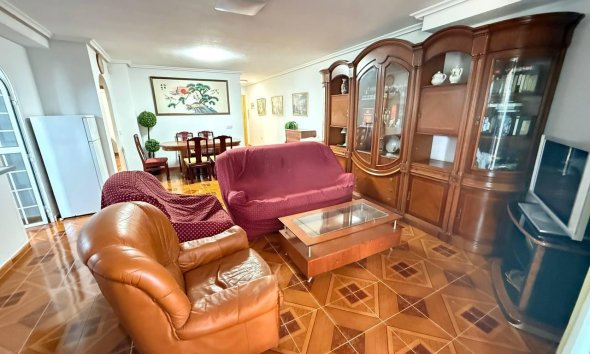 Resale - Apartment -
Orihuela Costa - Punta Prima