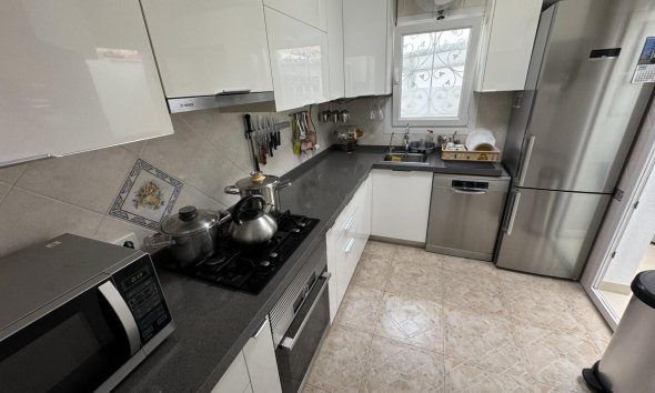 Resale - Villa -
Orihuela Costa - Los Dolses