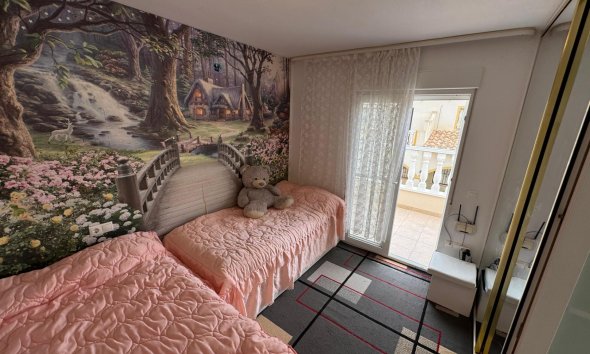 Resale - Villa -
Orihuela Costa - Los Dolses