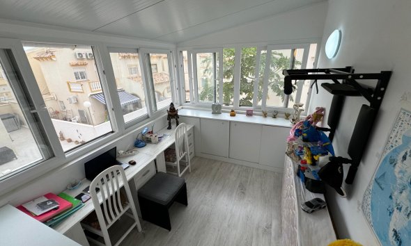 Resale - Villa -
Orihuela Costa - Los Dolses