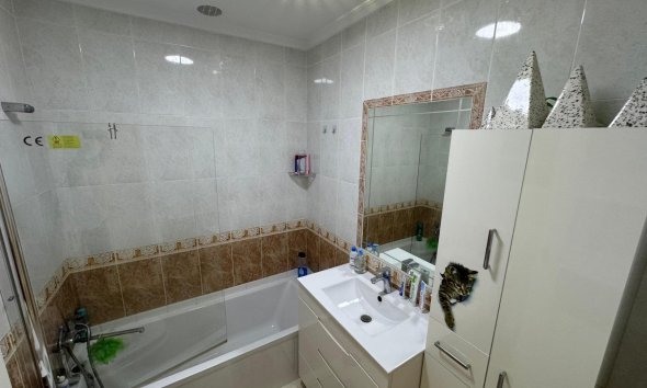 Resale - Villa -
Orihuela Costa - Los Dolses