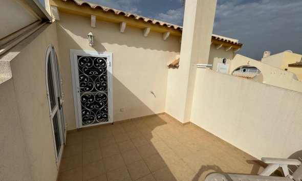 Resale - Villa -
Orihuela Costa - Los Dolses