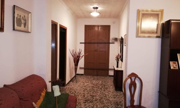 Revente - Finca -
Callosa de Segura - Costa Blanca