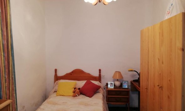 Revente - Finca -
Callosa de Segura - Costa Blanca