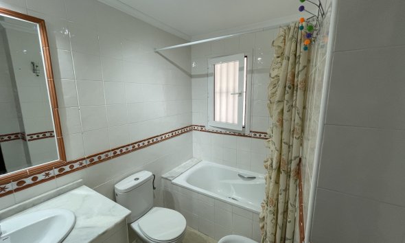 Revente - Apartment -
Villamartin - Costa Blanca