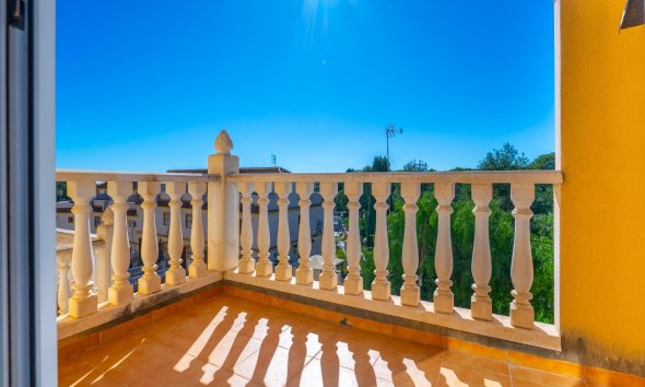 Revente - Duplex -
Algorfa - Comunidad Valenciana