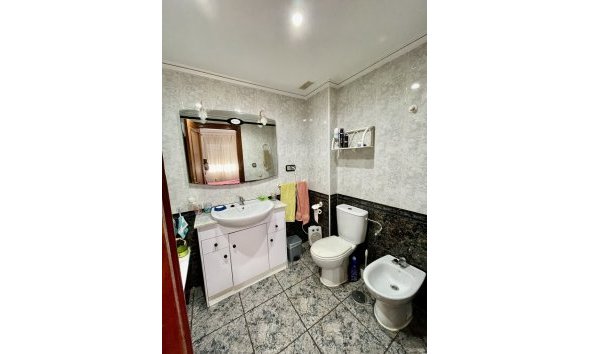 Reventa - Ático -
Torrevieja - Playa de cura