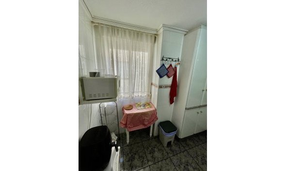 Reventa - Ático -
Torrevieja - Playa de cura