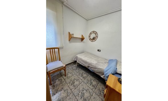 Reventa - Ático -
Torrevieja - Playa de cura