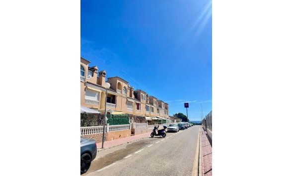 Reventa - Ático -
Torrevieja - Punta Prima