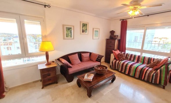 Revente - Attique -
Villamartin - Costa Blanca