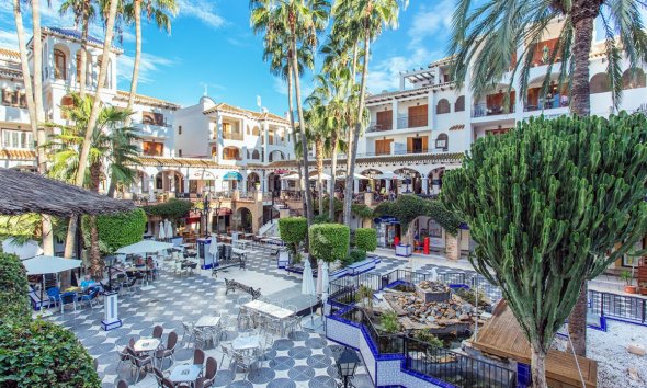 Revente - Attique -
Villamartin - Costa Blanca