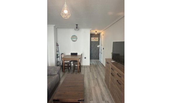 Reventa - Apartment -
Torrevieja - Centro