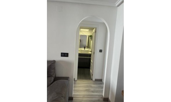 Reventa - Apartment -
Torrevieja - Centro