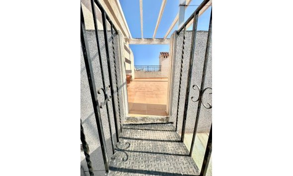 Revente - Bungalow -
Guardamar del Segura - El Moncayo