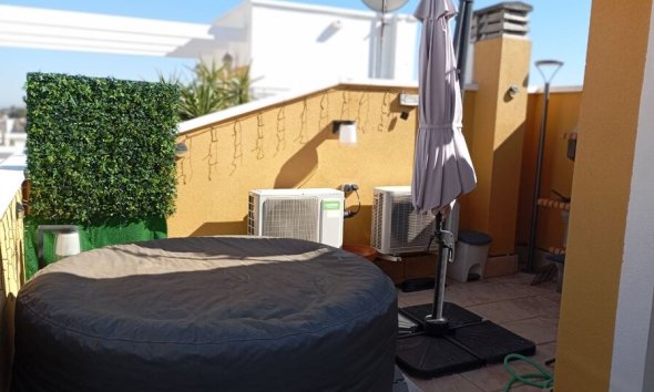 Reventa - Town House -
Catral - Costa Blanca